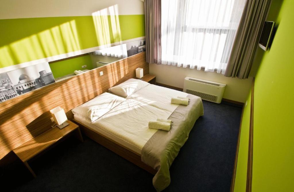 Hotelik Кошице Экстерьер фото