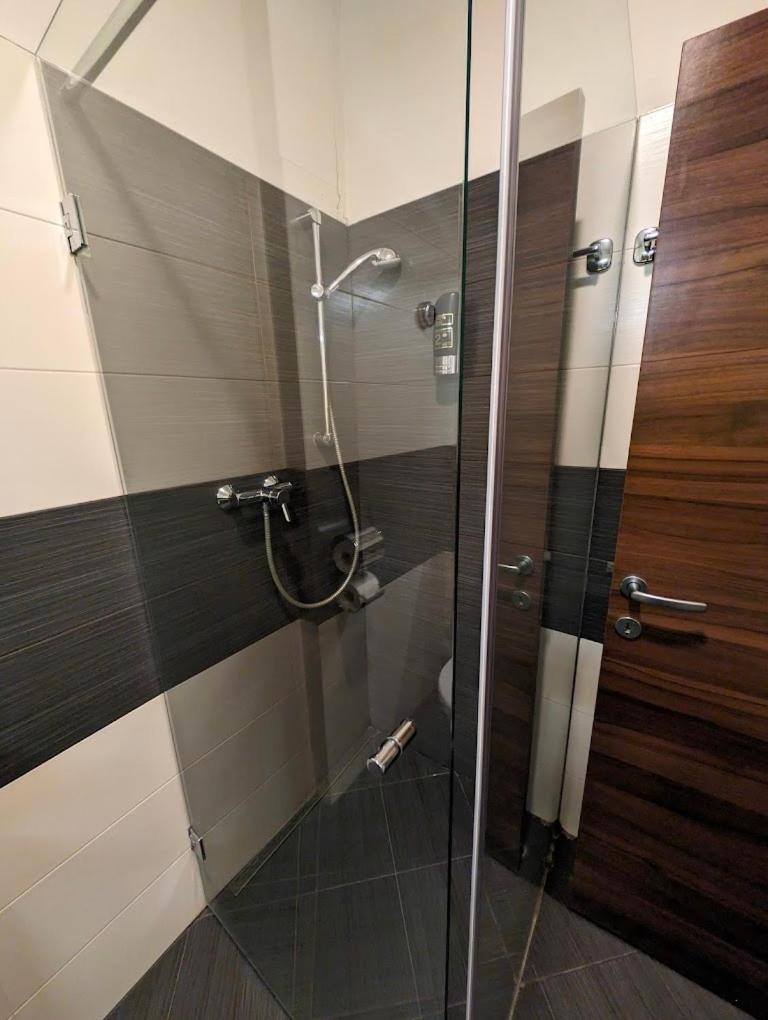 Hotelik Кошице Экстерьер фото
